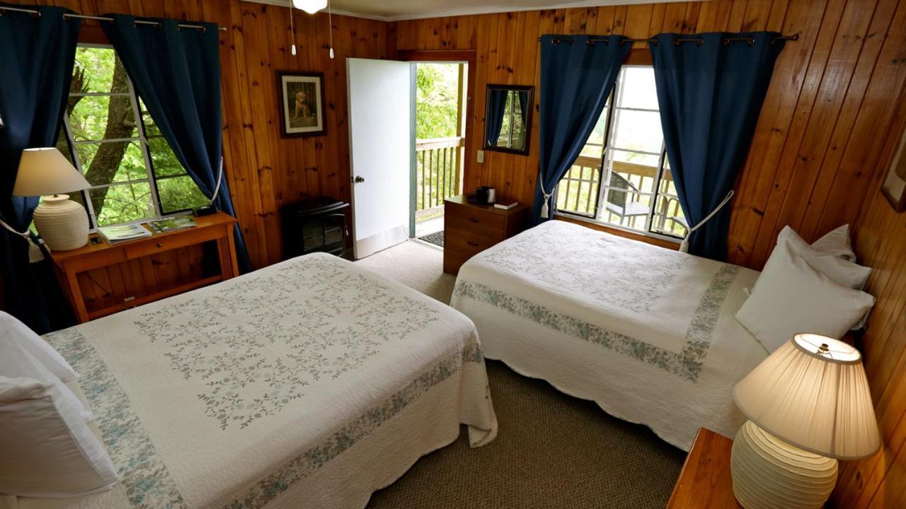 Alpine Inn Little Switzerland 외부 사진