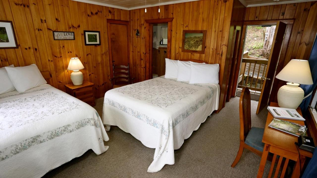Alpine Inn Little Switzerland 외부 사진