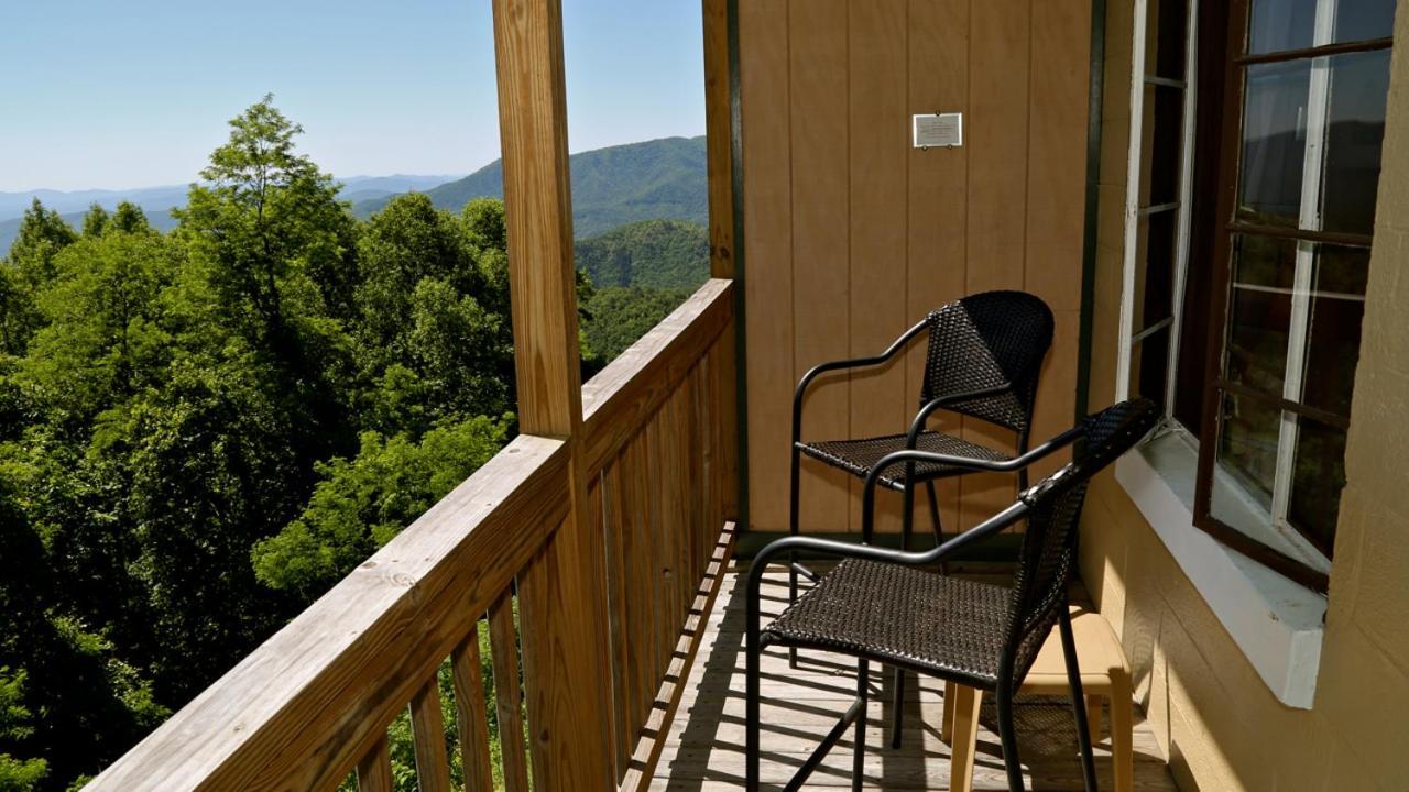 Alpine Inn Little Switzerland 외부 사진