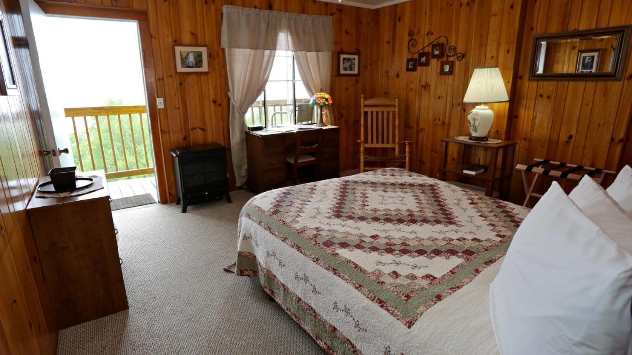 Alpine Inn Little Switzerland 외부 사진