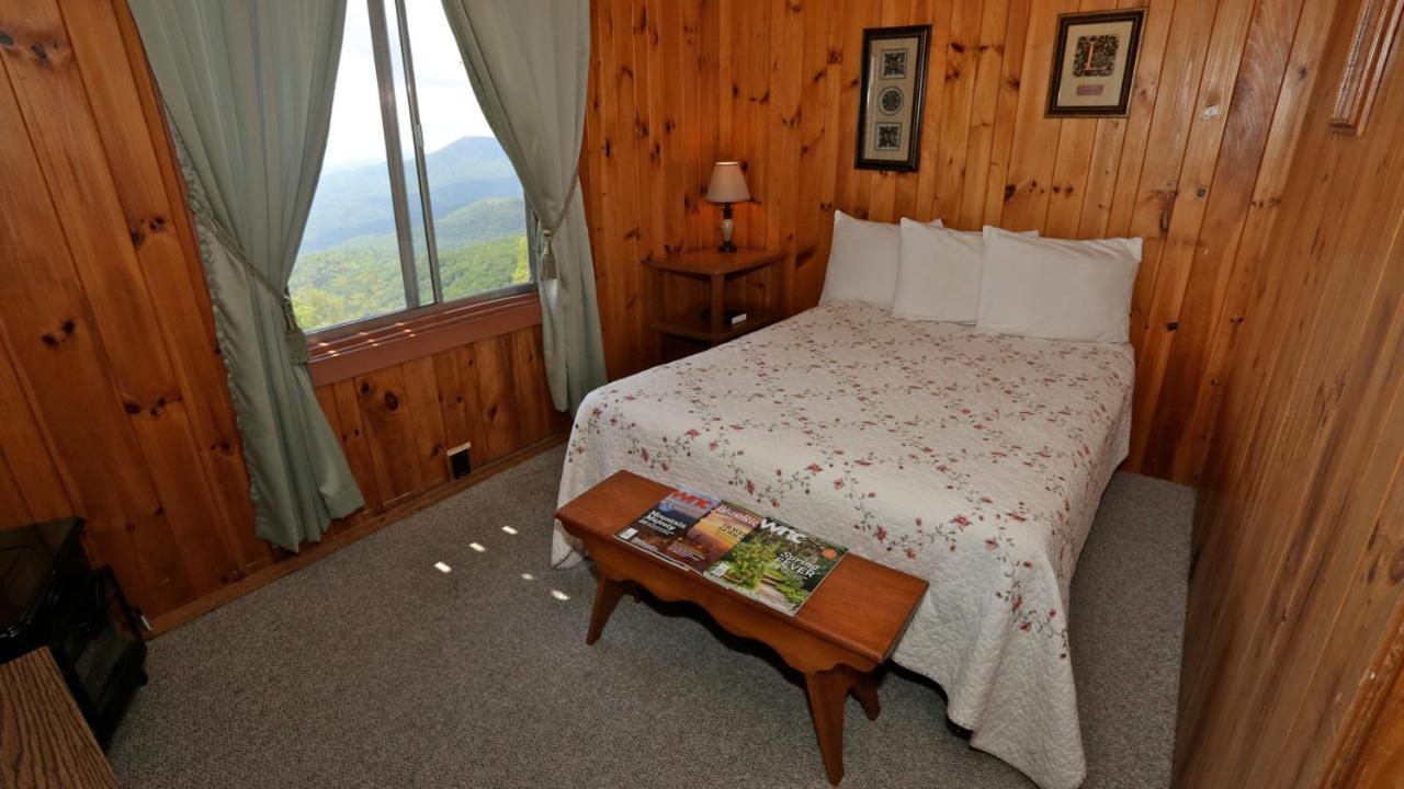 Alpine Inn Little Switzerland 외부 사진