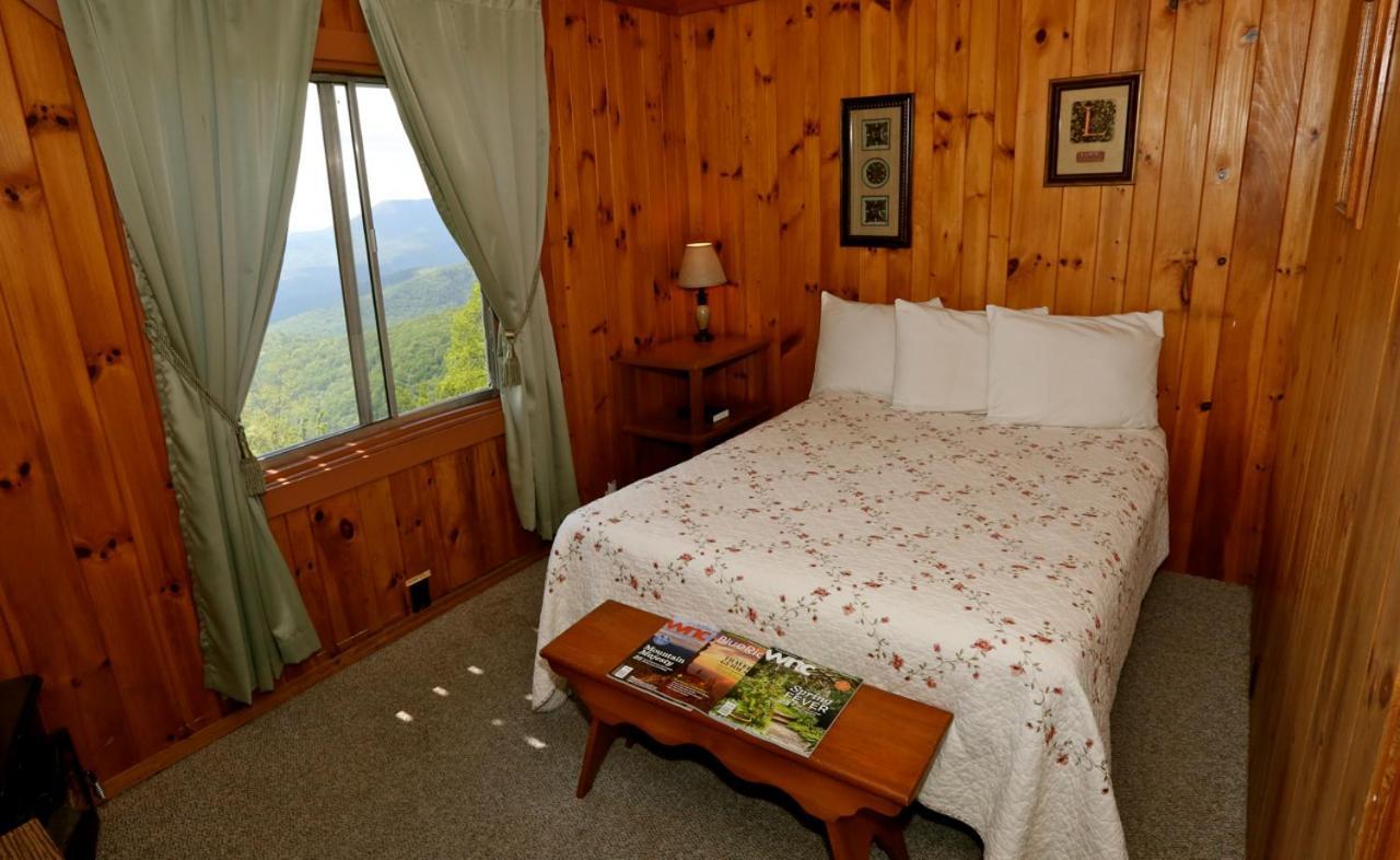 Alpine Inn Little Switzerland 외부 사진