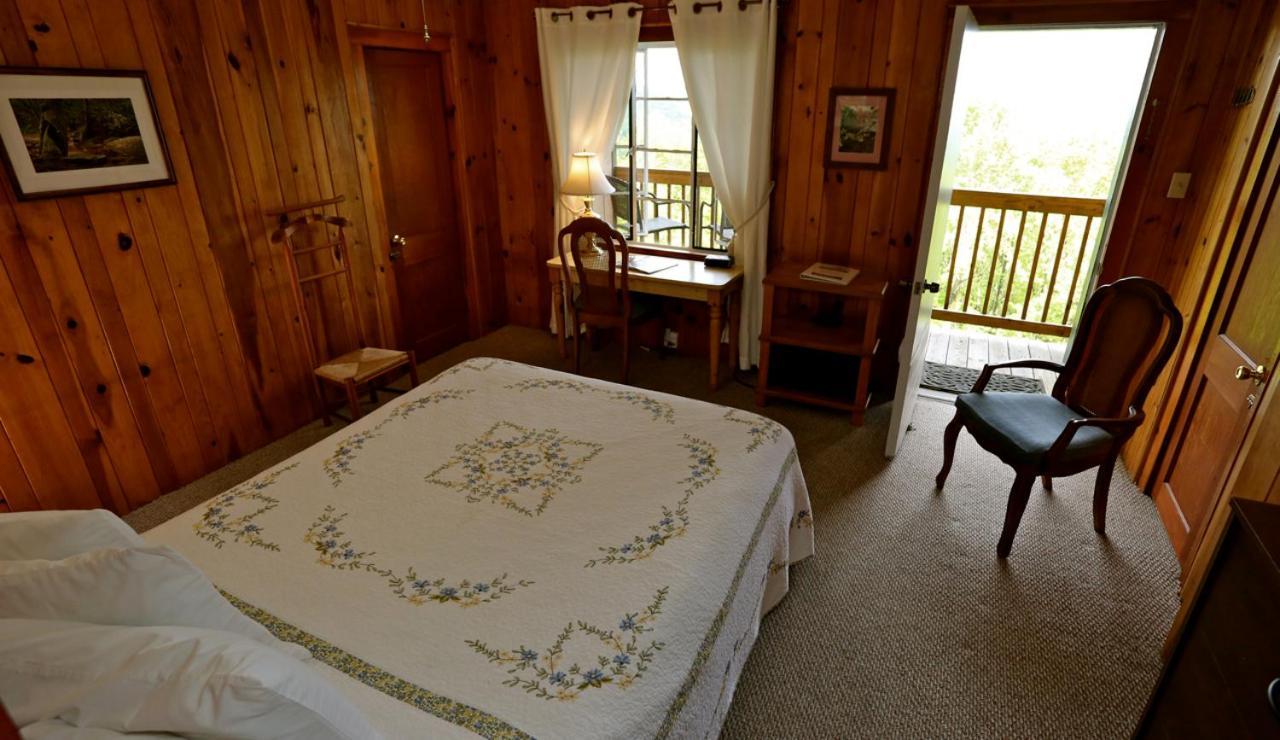 Alpine Inn Little Switzerland 외부 사진